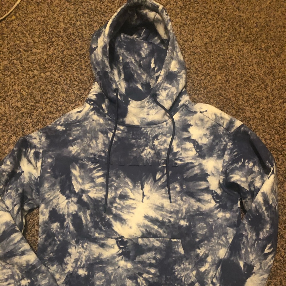 Balance athletica aura 2.0 hoodie